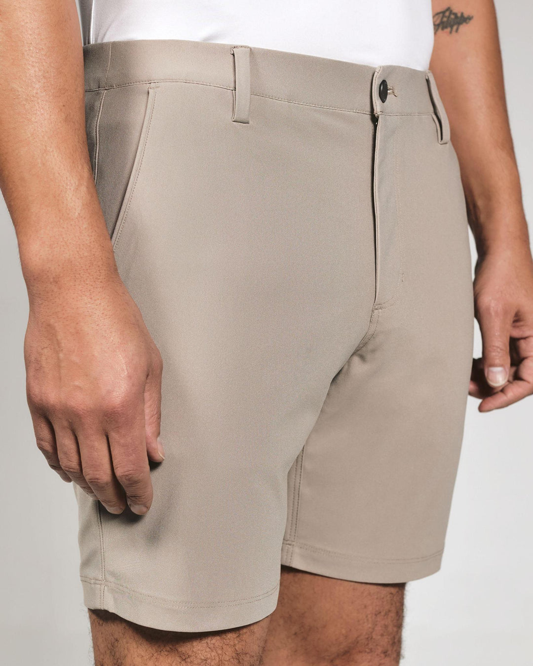 7 Diamonds Infinity 8" Short