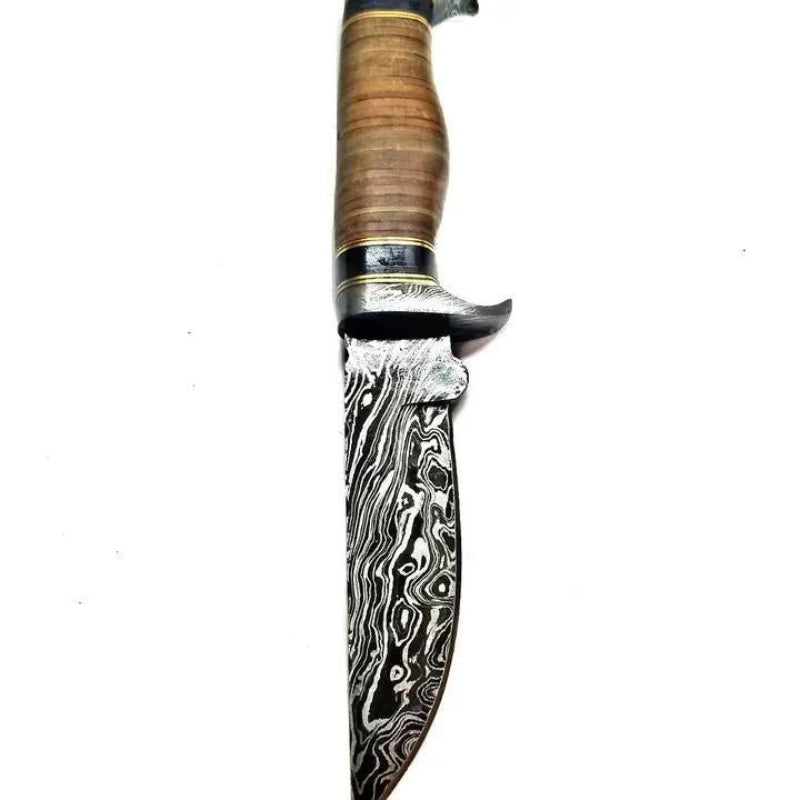 Titan Damascus Camp &amp; Hunting Knife – Leather Handle