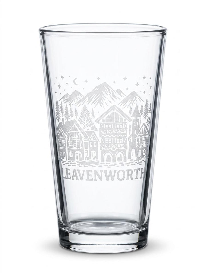 Leavenworth Bavarian Village Etched Pint Glass | 16oz Mountain Town Beer Glass
