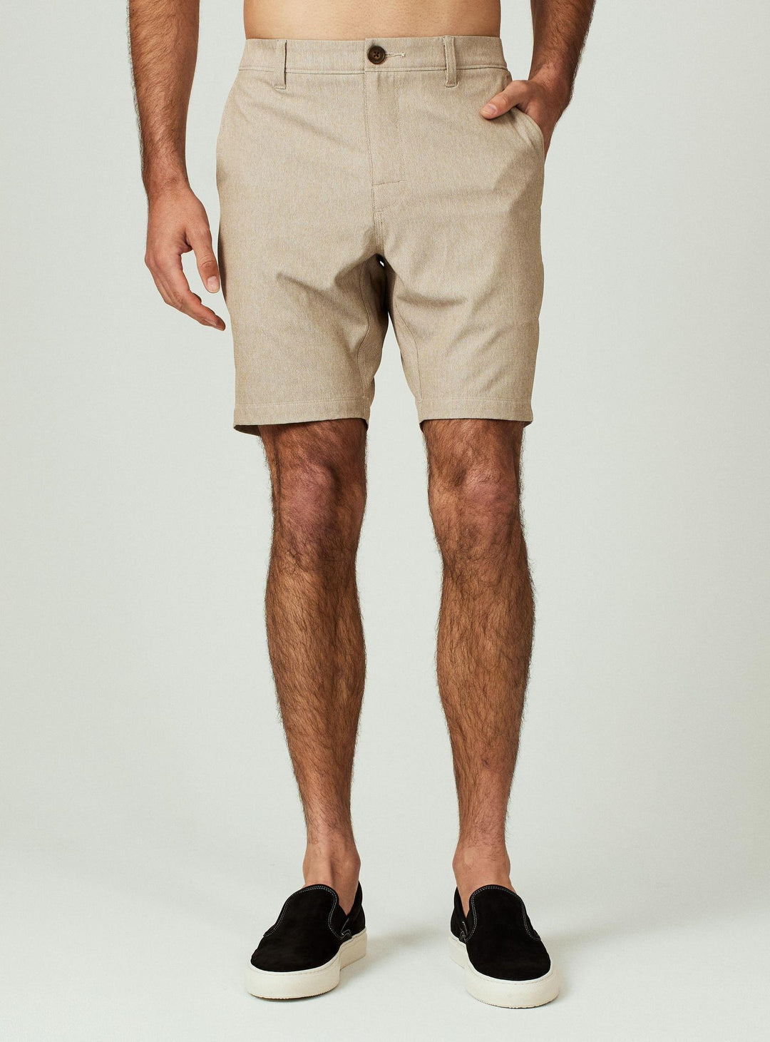 7 Diamonds Everest 8" Short
