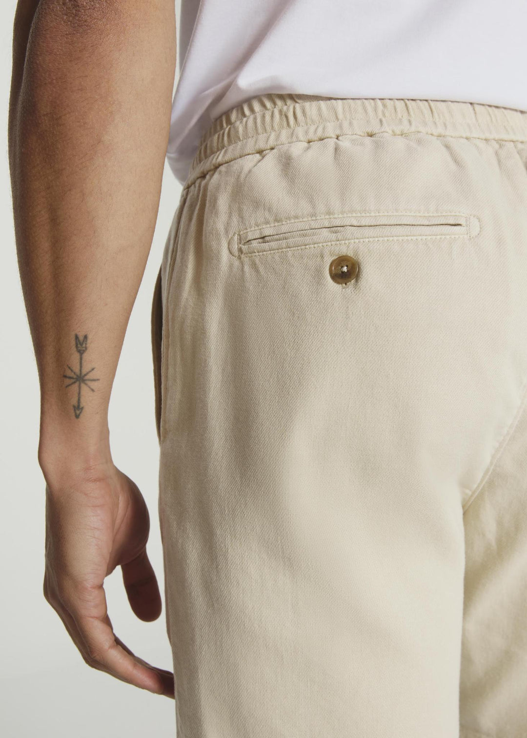 7 Diamonds Laguna Linen Pull On Short
