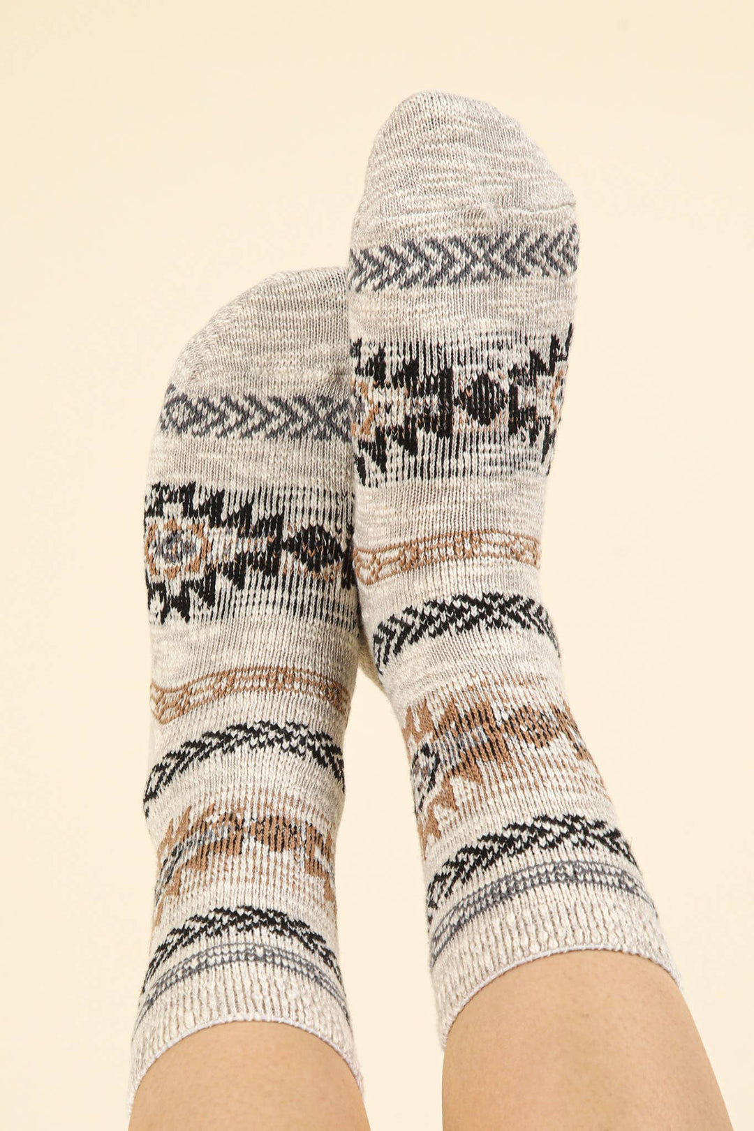 SC10019C-Aztec Graphic Cozy Crew Socks