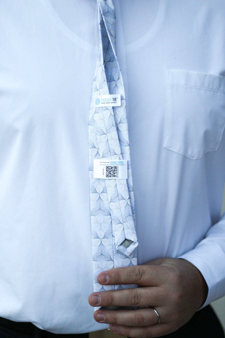 Bermuda - Monochrome Floral Tie