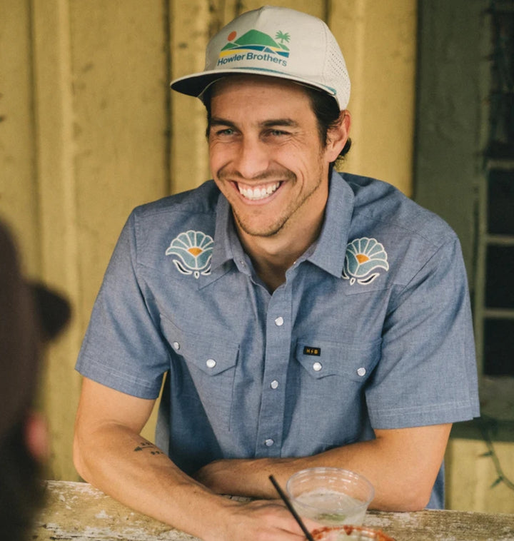 Howler Bros - Crosscut Deluxe Snapshirt