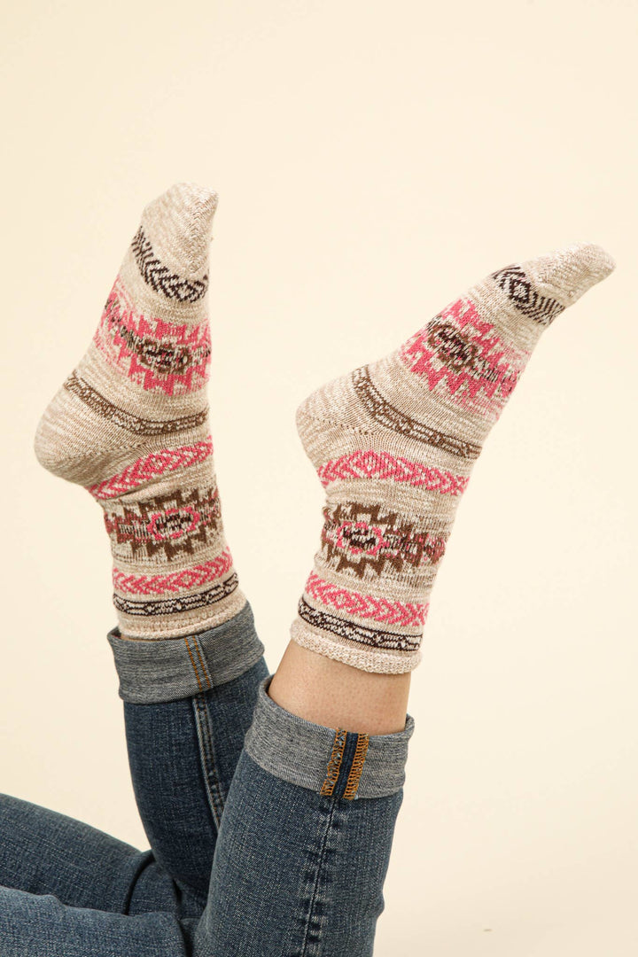 SC10019C-Aztec Graphic Cozy Crew Socks