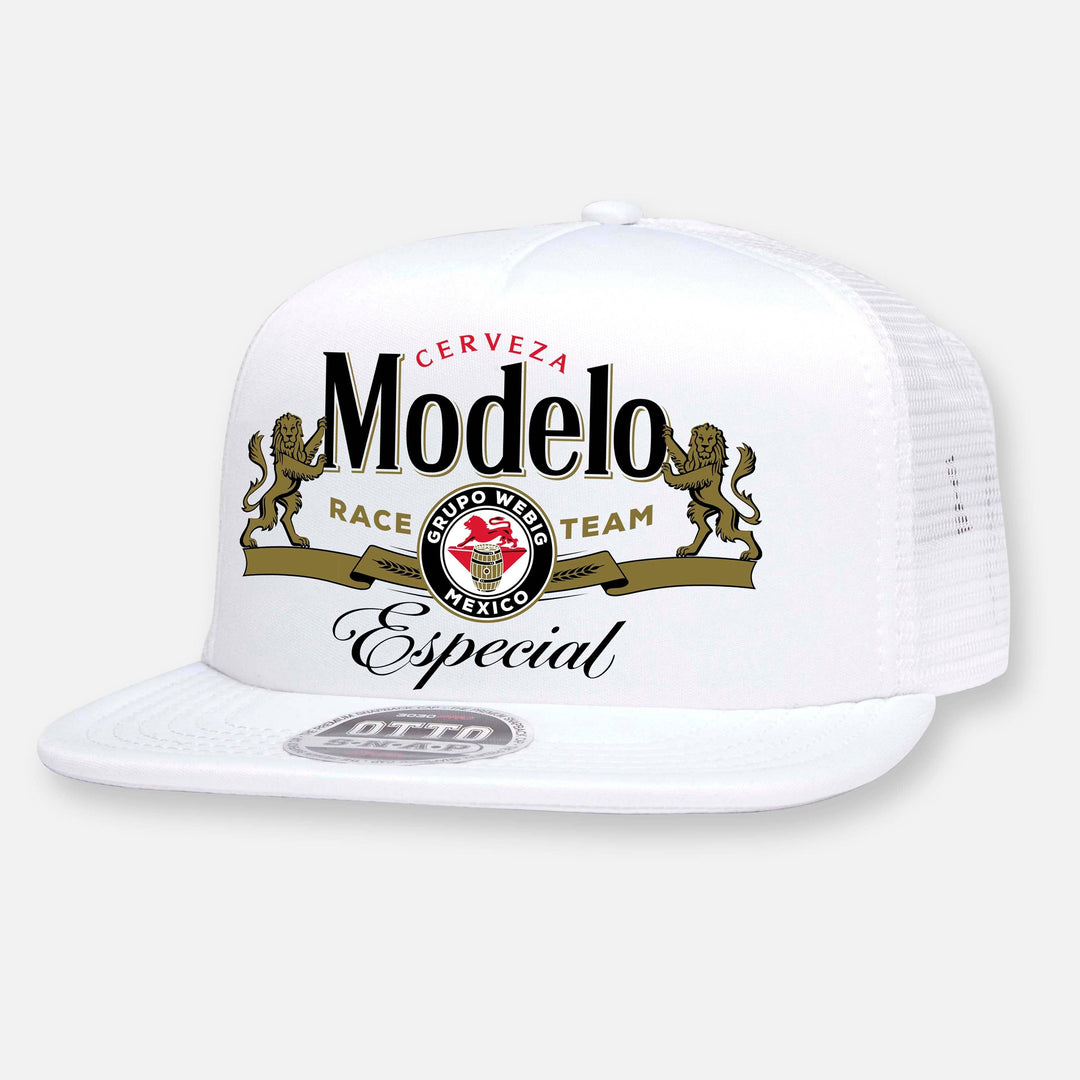 Webig Especial Hat: Black Curved Bill