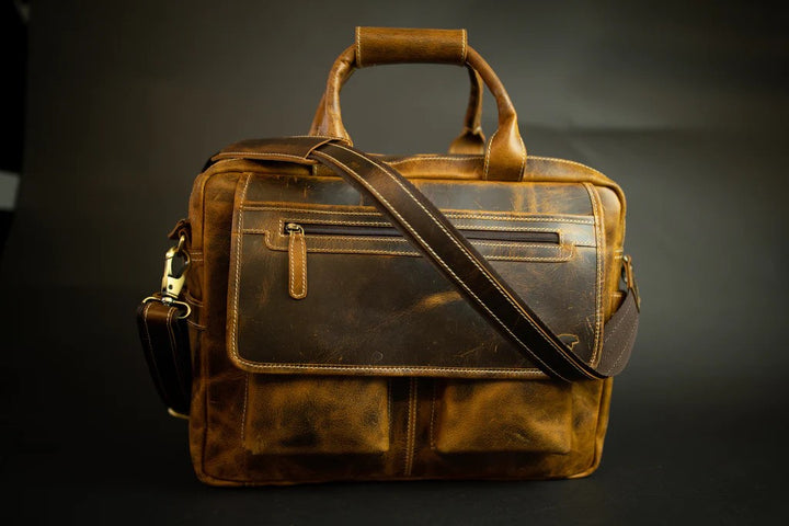Pilot Bag - Dark Walnut