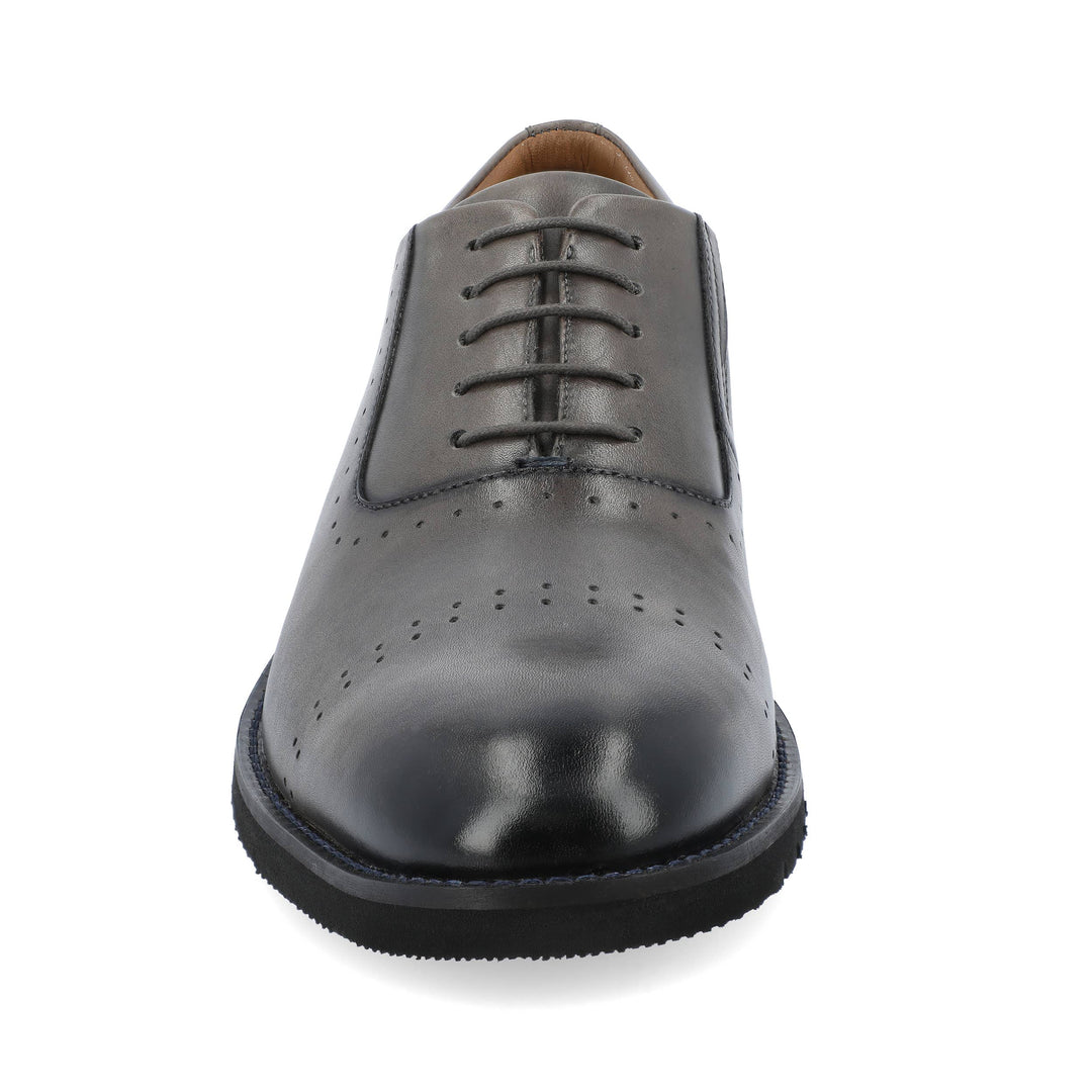 Thomas &amp; Vine Morey Perforated Oxford