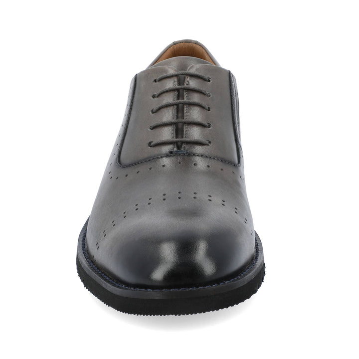 Thomas &amp; Vine Morey Perforated Oxford