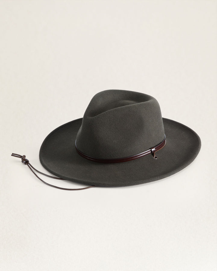Carina Hat