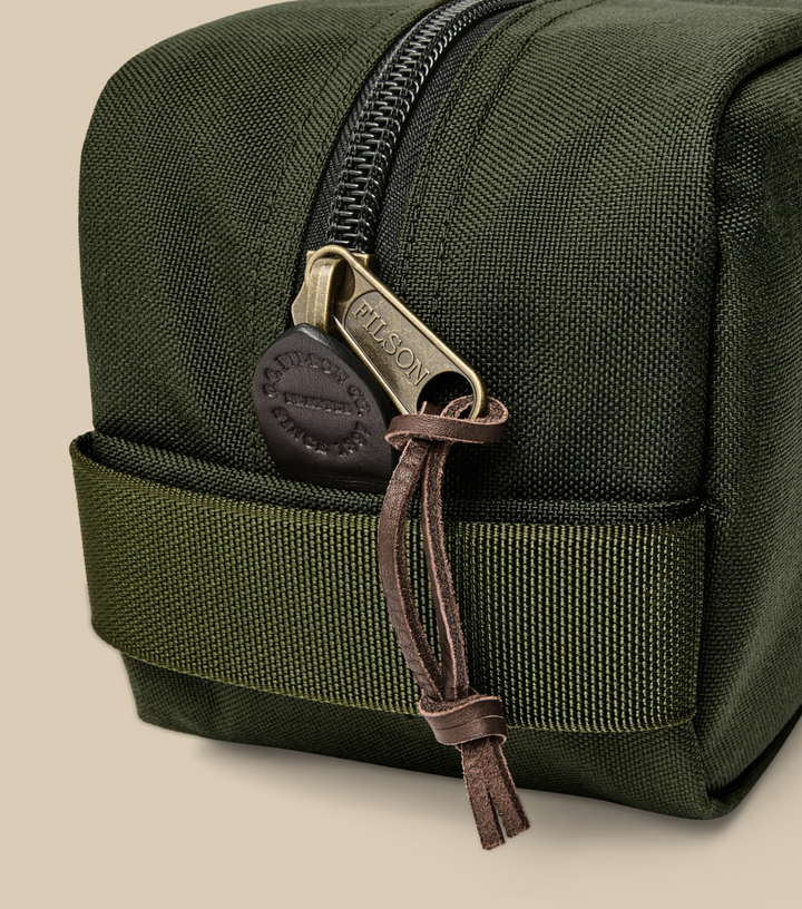 Filson Dryden Travel Pack