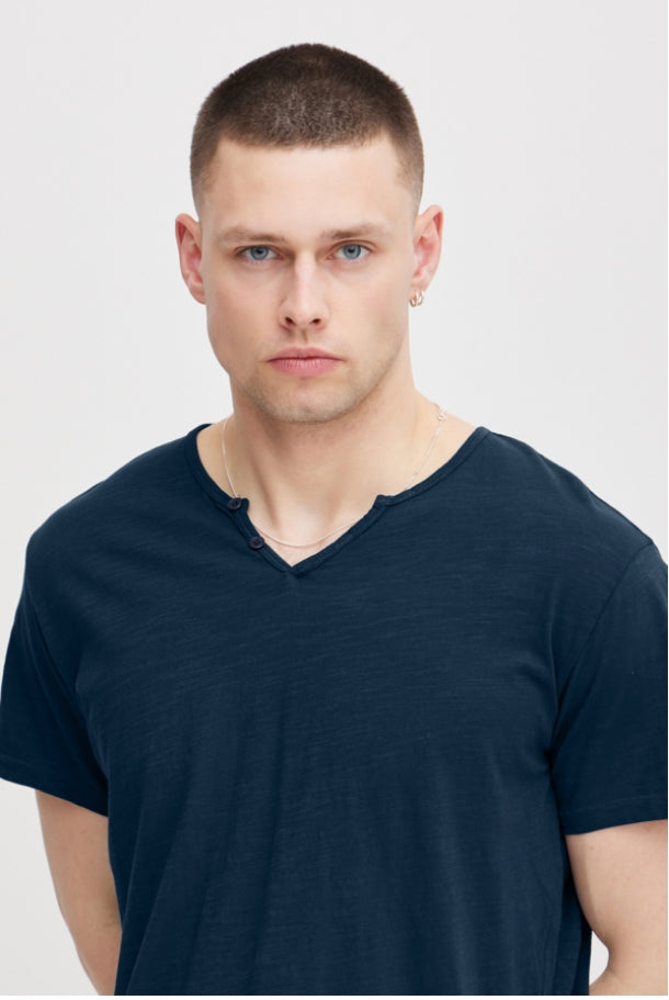 BH Ashton Split Neck Tee Noos