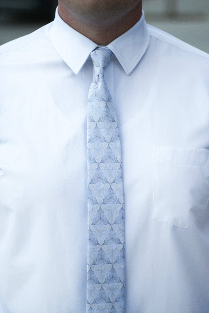 Bermuda - Monochrome Floral Tie