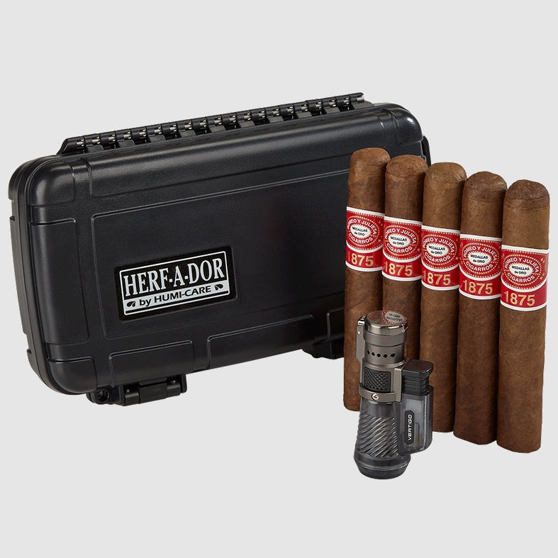 Romeo Reserva Real Travel Combo