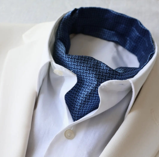 Tie Mood Ascot Tie