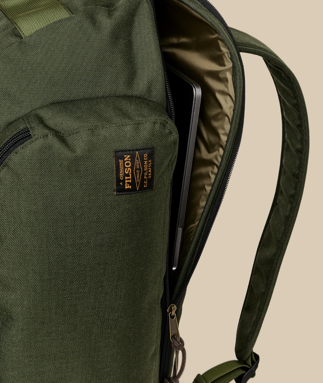 Filson Dryden Duffle Pack